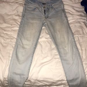 American eagle light-wash jeans